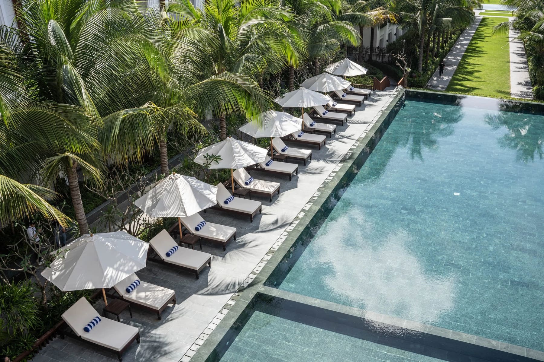 The best beachfront saltwater pools — saltwater pool collection