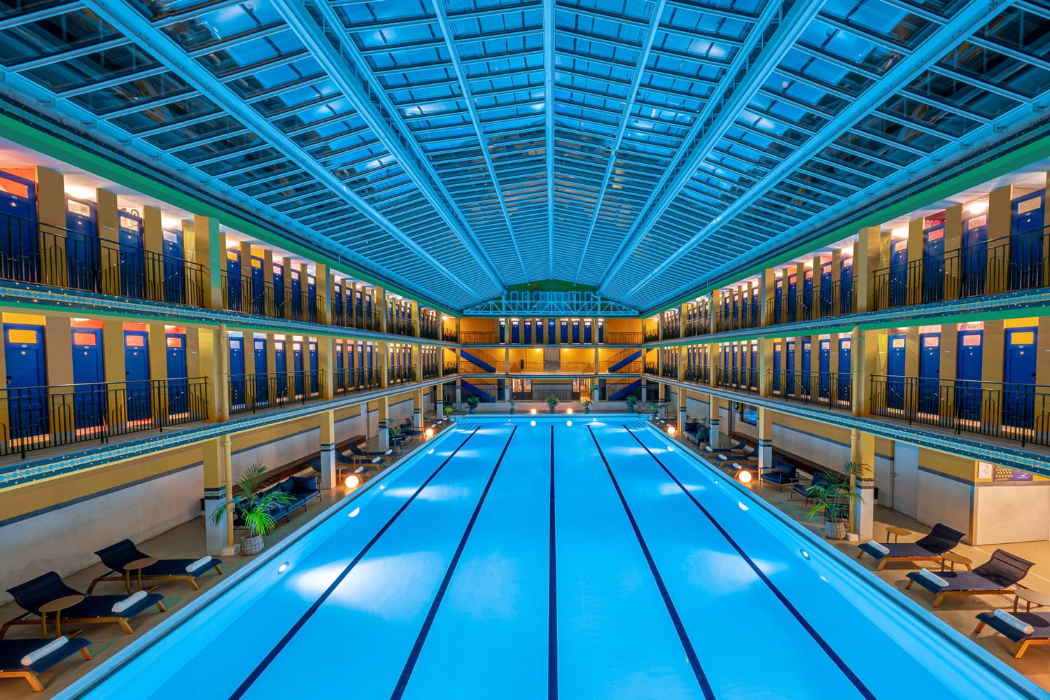 Piscine Molitor saltwater pool in Paris, France