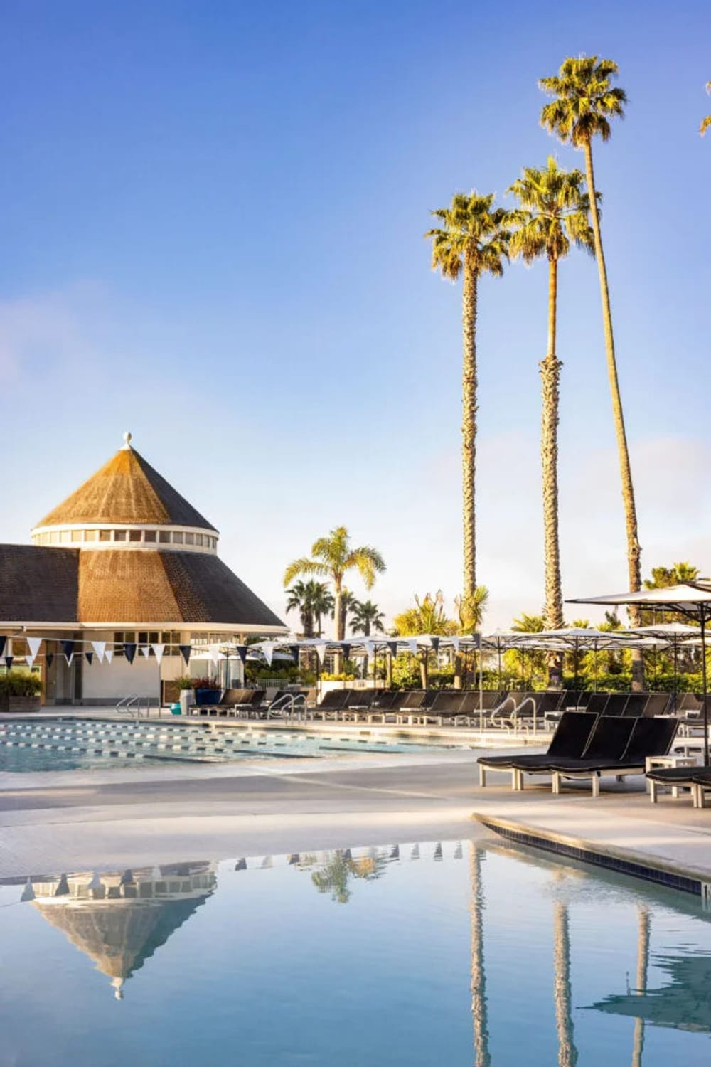 Claremont Club & Spa, a saltwater pool in Berkeley, California, United States