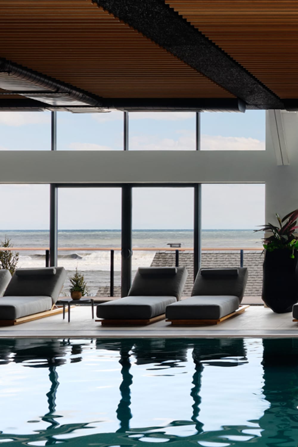Gurney's Montauk, a saltwater pool in Montauk, New York, United States